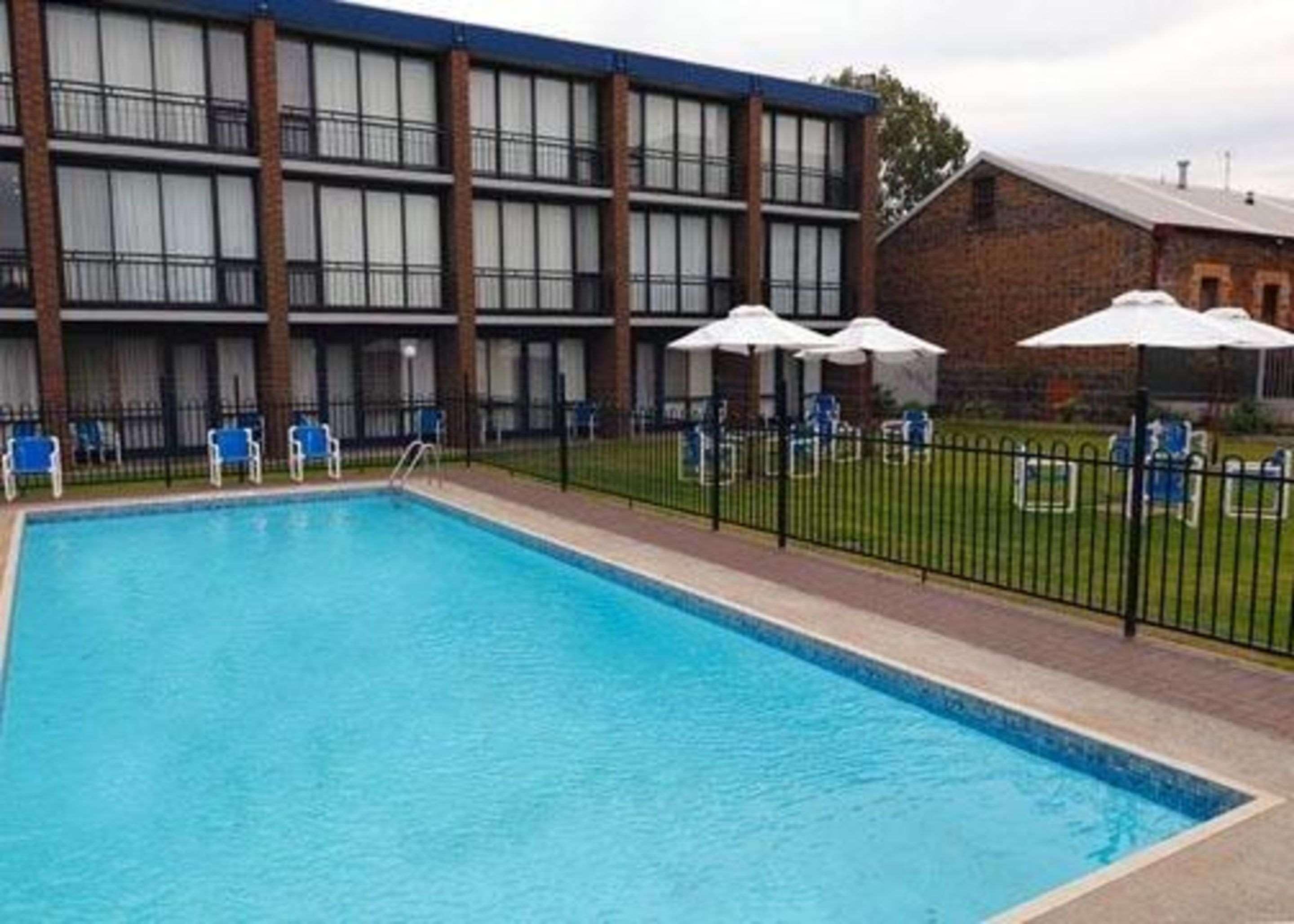Richmond Henty Hotel Портланд Екстериор снимка